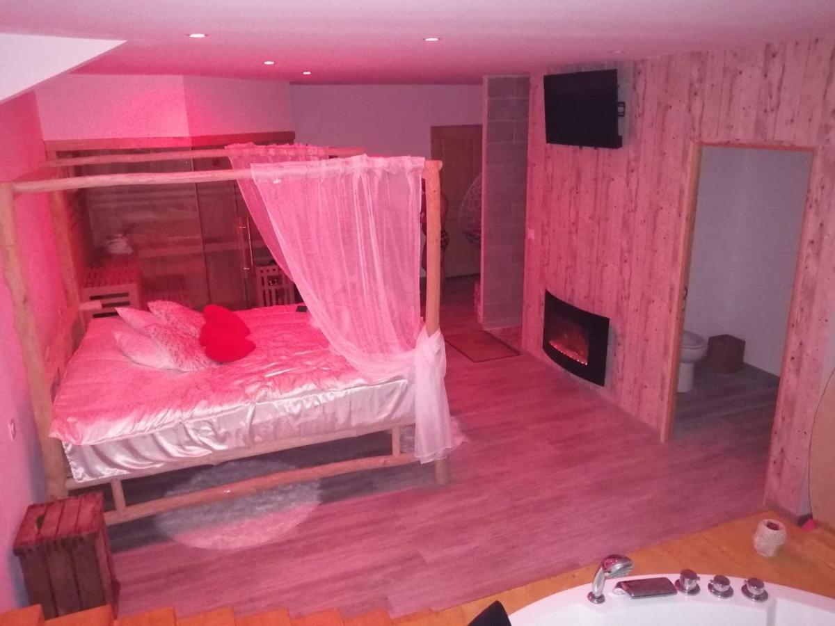 Bed and Breakfast Le Reve De Lily Les Vigneres Экстерьер фото